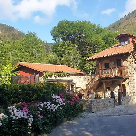 Casas Caborzal Renedo De Cabuerniga Exterior photo