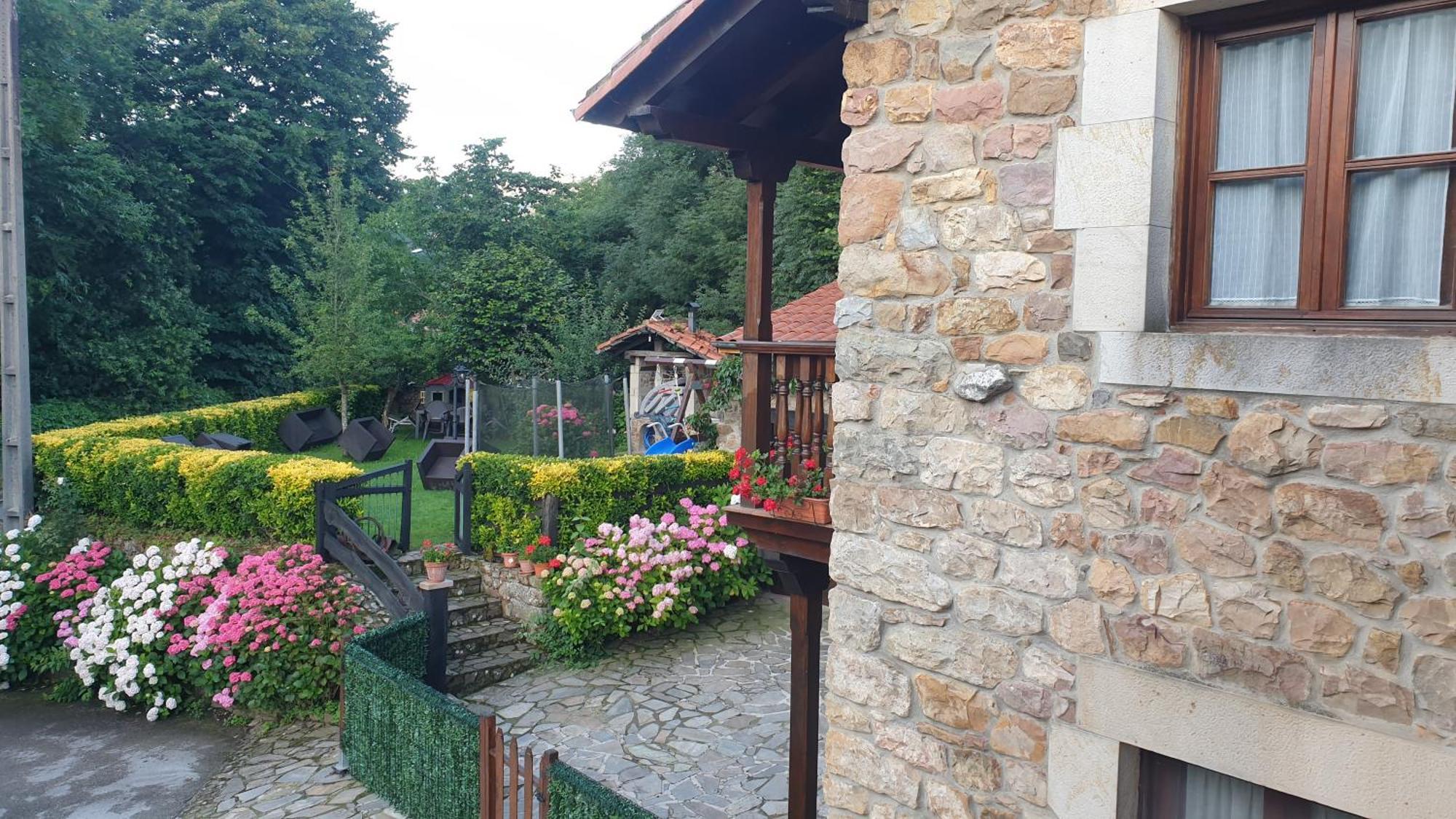 Casas Caborzal Renedo De Cabuerniga